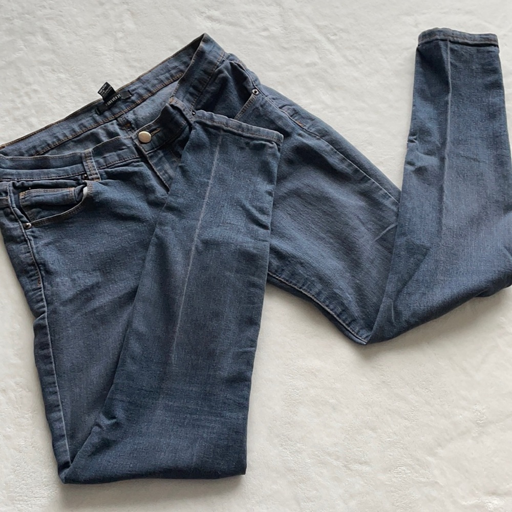 Forever 21 dark blue jeans, size 26